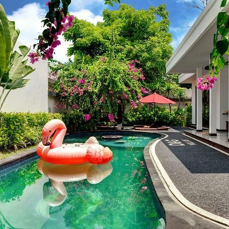 D&G Villas Nusa Dua Nusa Dua  Exterior foto