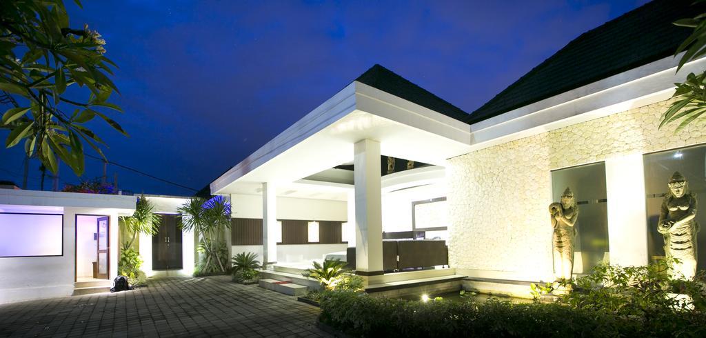 D&G Villas Nusa Dua Nusa Dua  Exterior foto